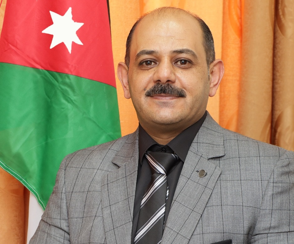 نبذة عن المركز